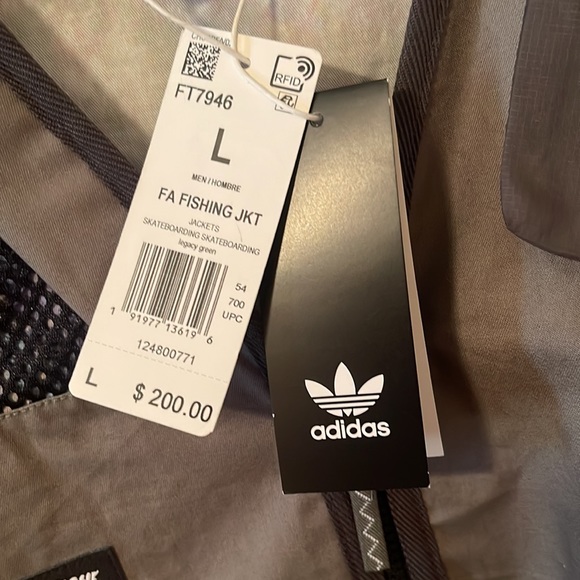 Men’s L Adidas fishing jacket with “F*cking Awesome” line rain poncho included - Picture 13 of 13